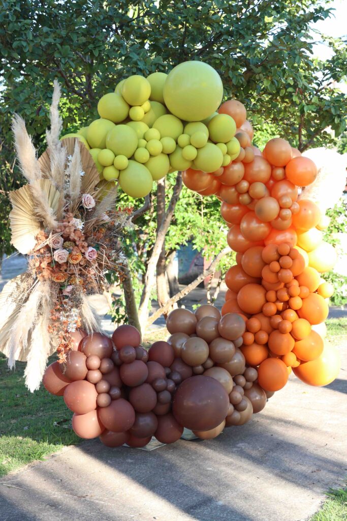 balões terrosos para festa junina