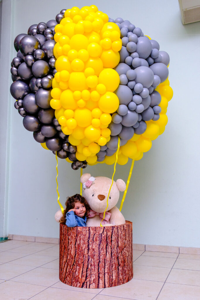 Temas de aniversário 1 ano: balão com urso