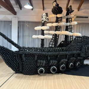 Escultura Navio Pirata